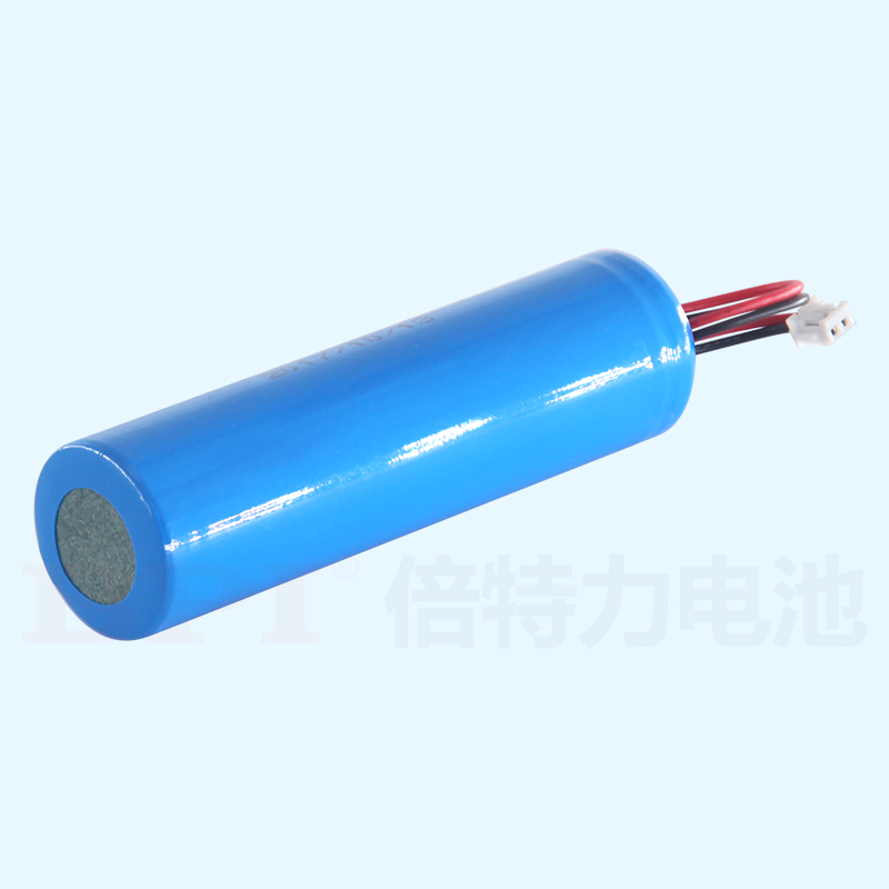 吸奶器鋰電池3.7V 2200mAh圓柱鋰離子電池，應(yīng)用于小風(fēng)扇、看戲機(jī)、自行車